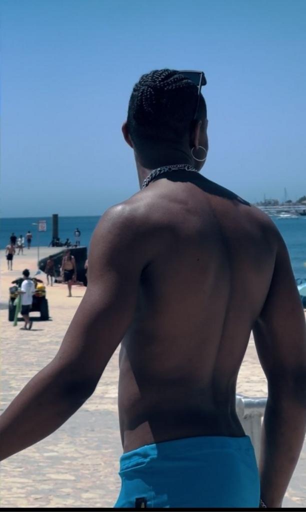 622165609: Chico busca chica en Barcelona