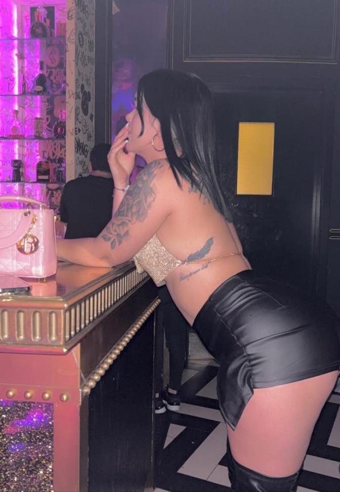 Chica busca chico en Castellón: 