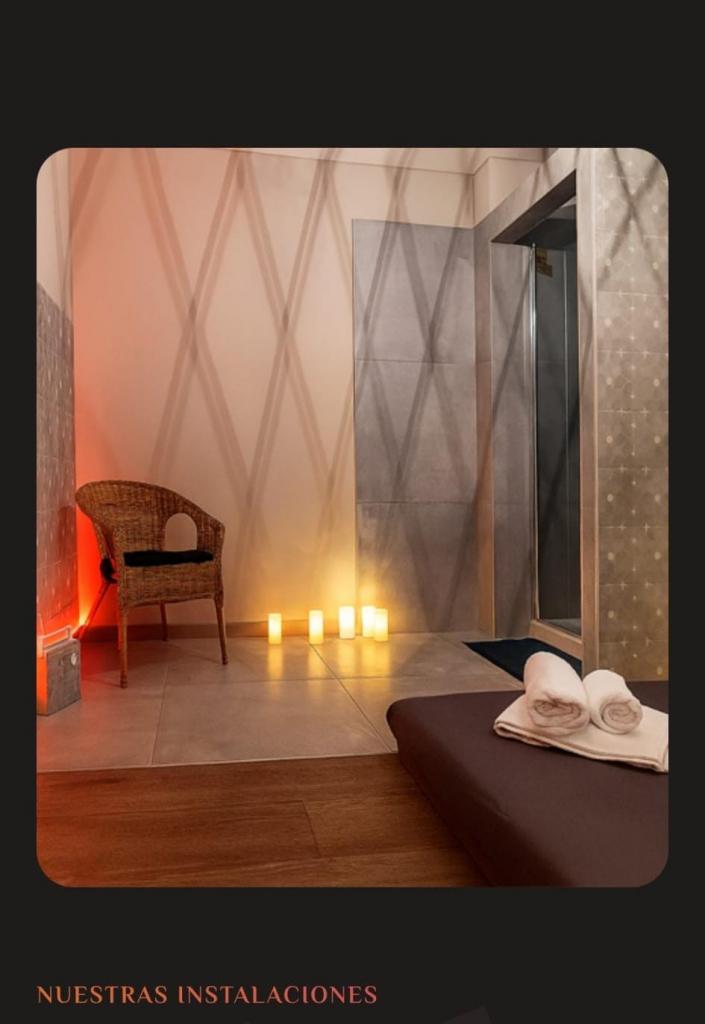 635728090: Chica busca chico en Barcelona