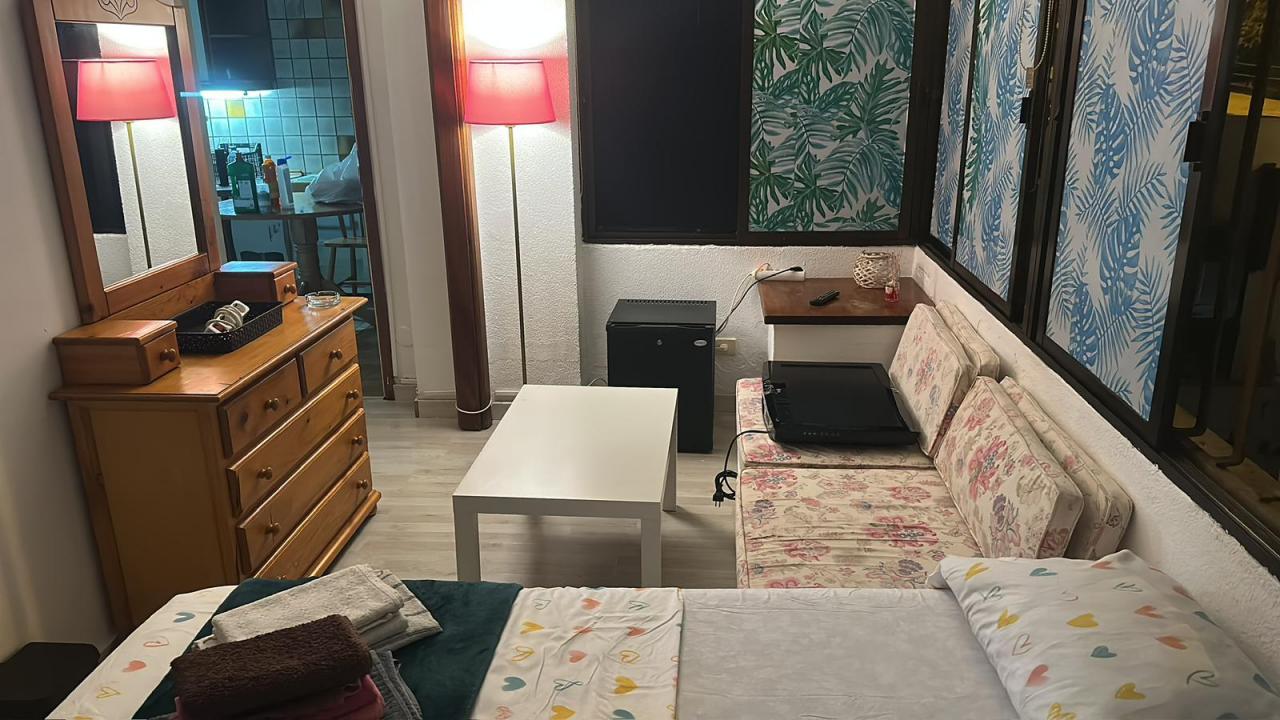 603734943: Chica busca chico en Tenerife