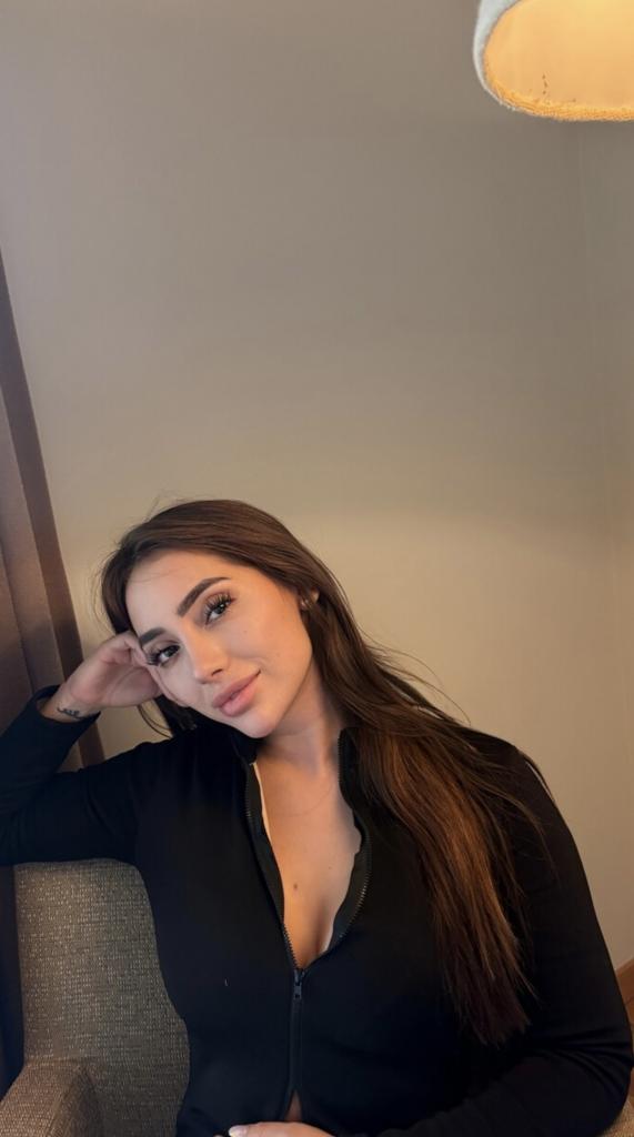 642023604: Chica busca chico en Almería