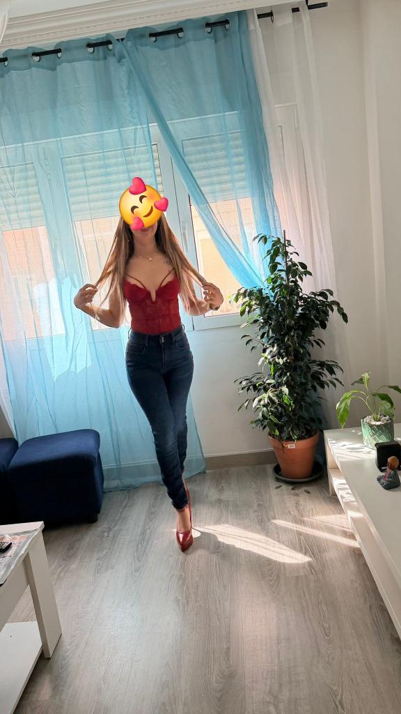 612419059: Chica busca chico en Murcia