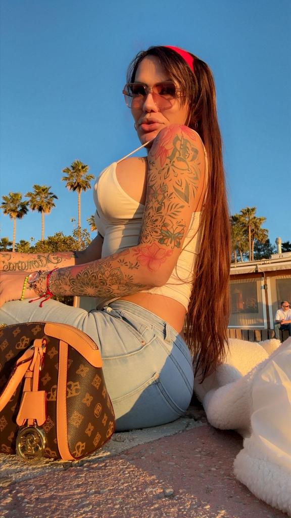 697217910: Transexual en Málaga