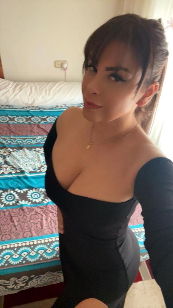 Chica busca chico en Granada: 