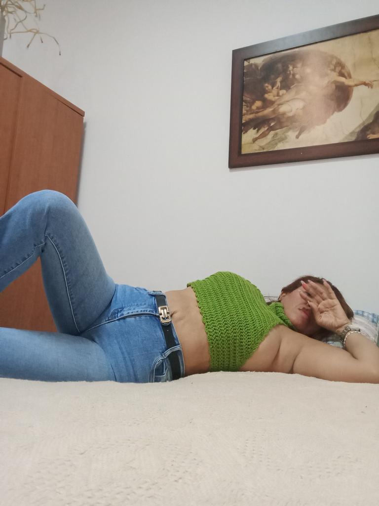 Chica busca chico en Huelva: 