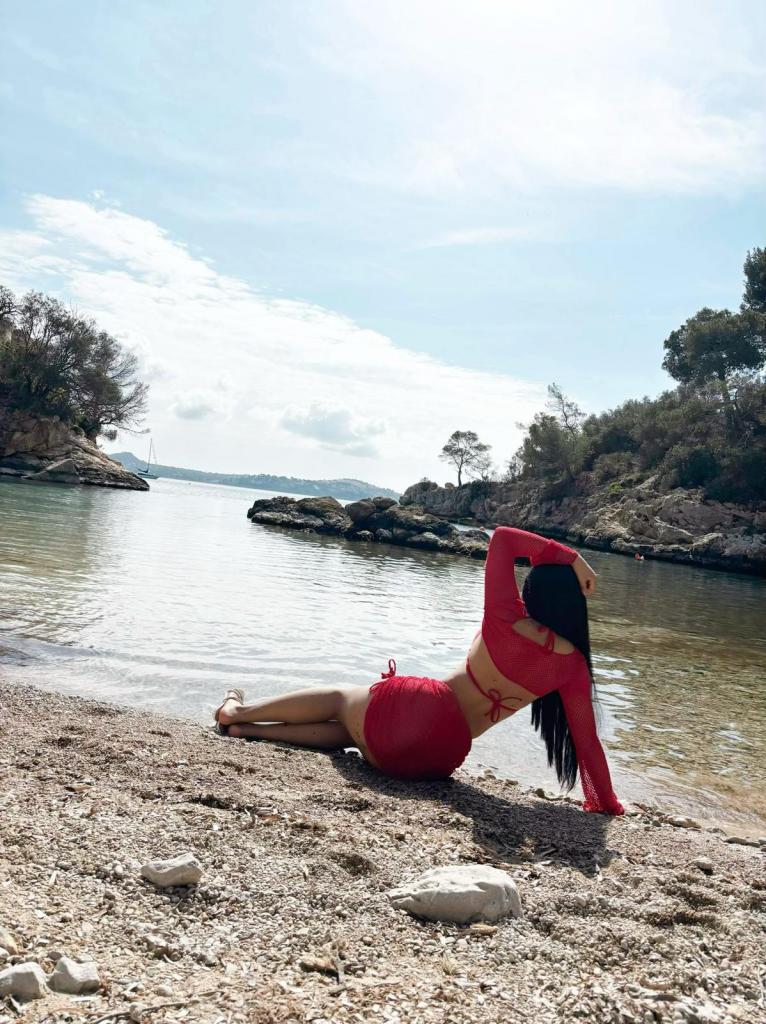 647044096: Chica busca chico en Mallorca