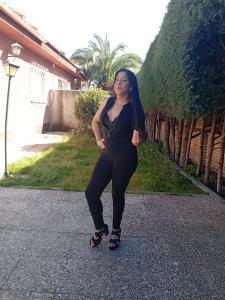 641990148: Chica busca chico en Madrid