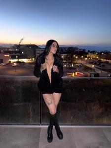 632292060: Chica busca chico en Ibiza