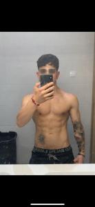 604076539: Chico busca chica en Pontevedra