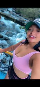 635818203: Chica busca chico en Navarra