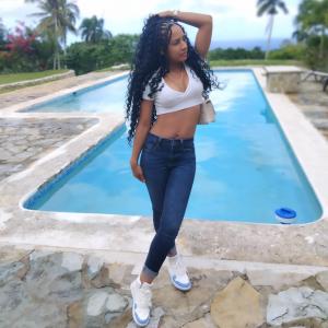 697296065: Chica busca chico en Málaga