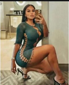 632905443: Chica busca chico en Málaga