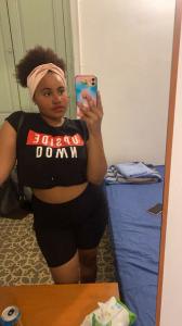 645823615: Chica busca chico en Barcelona