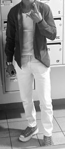 610747229: Chico busca chica en Guipúzcoa