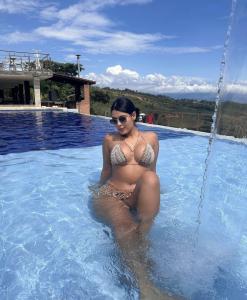 691802999: Chica busca chico en Lugo