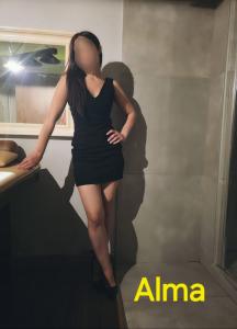 635728090: Chica busca chico en Barcelona