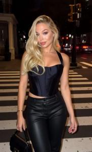 662001270: Chica busca chico en León