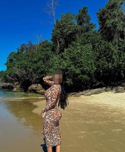 638473102: Chica busca chico en Navarra