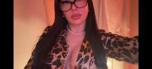 661437606: Chica busca chico en Melilla