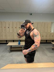 603143127: Chico busca chica en Murcia