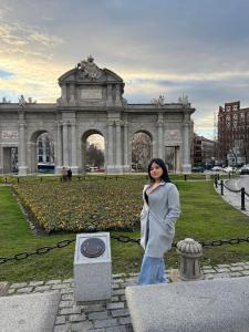 627572377: Chica busca chico en Madrid