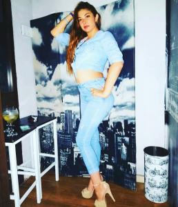 682740825: Chica busca chico en Sevilla