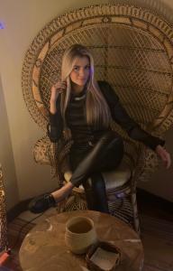 642076807: Chica busca chico en La Rioja