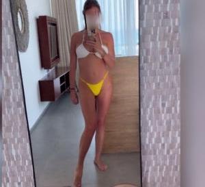 613866932: Chica busca chico en Alicante