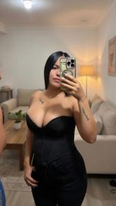 614931724: Chica busca chico en Sevilla