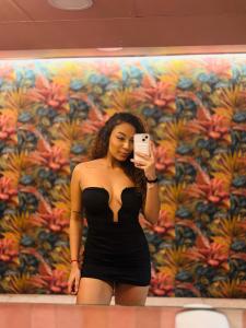 695452728: Chica busca chico en Valencia