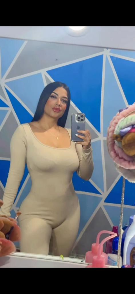 Chica busca chico en Barcelona: Chica busca chico