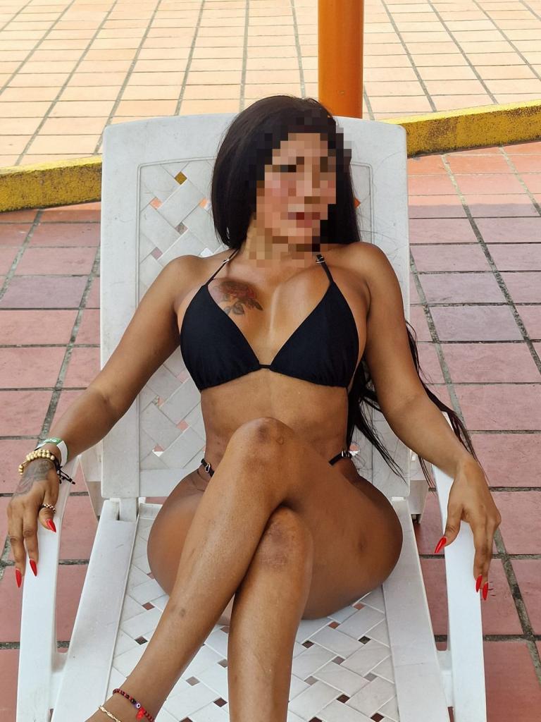 Chica busca chico en Asturias: 