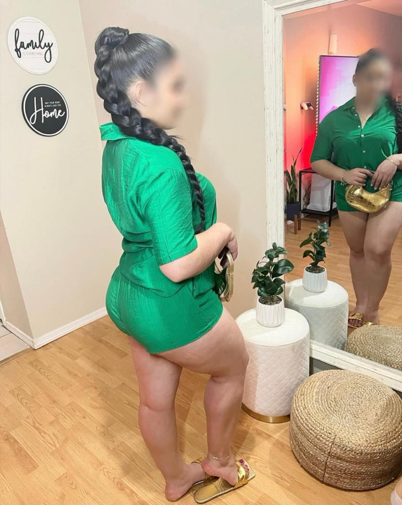 Chica busca chico en Sevilla: 