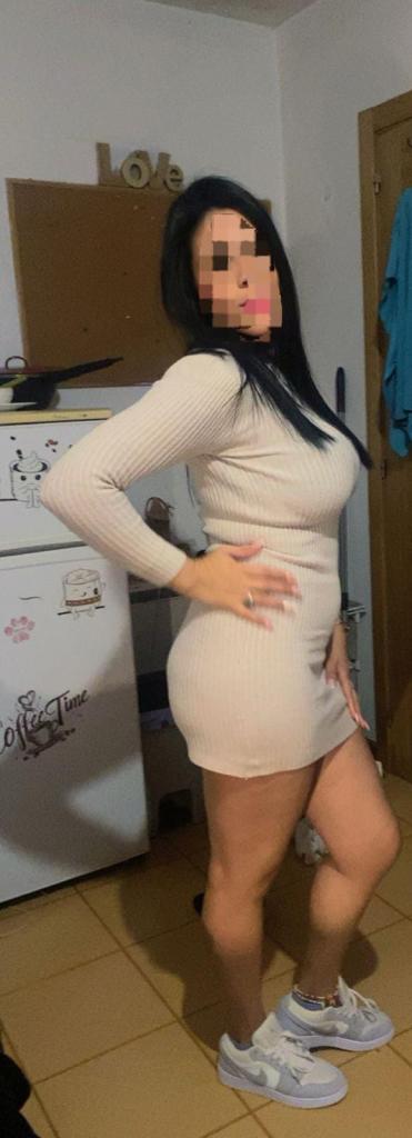 Chica busca chico en Tenerife: 