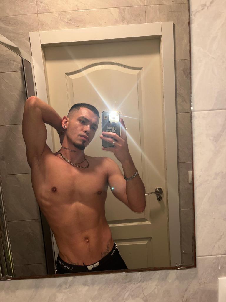 Chico busca chica en Albacete: 