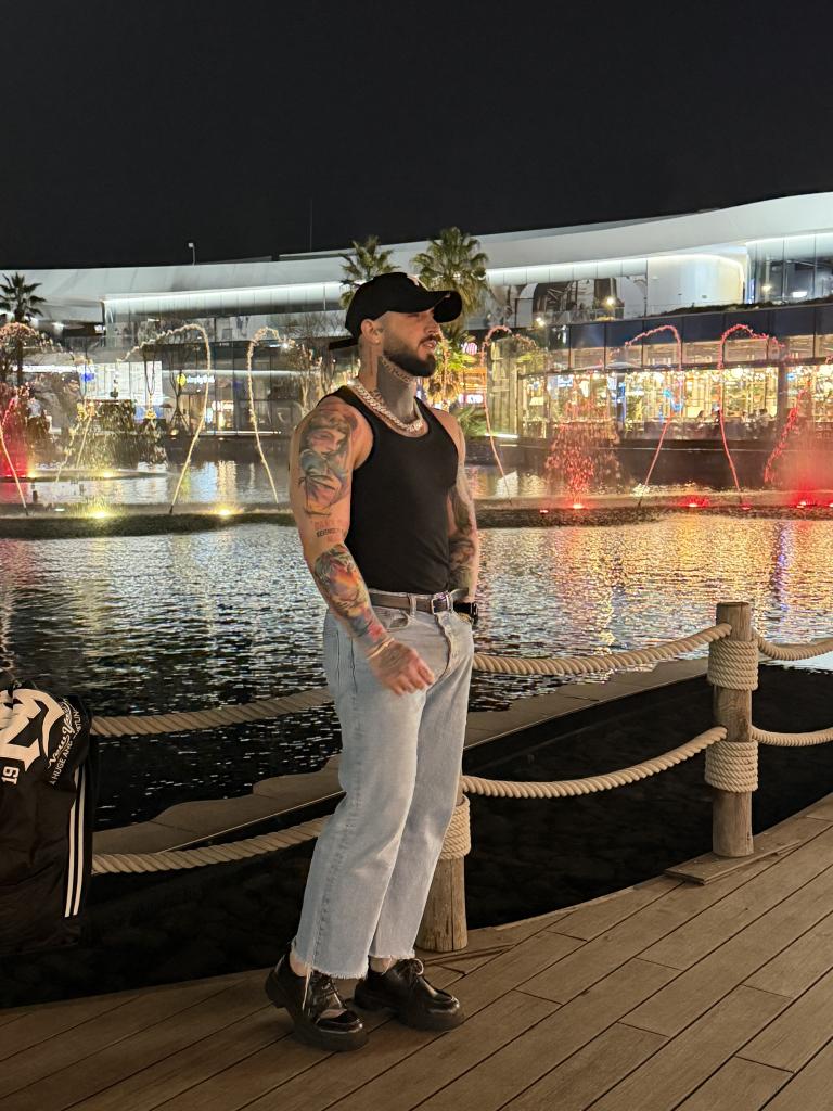 603143127: Chico busca chica en Murcia