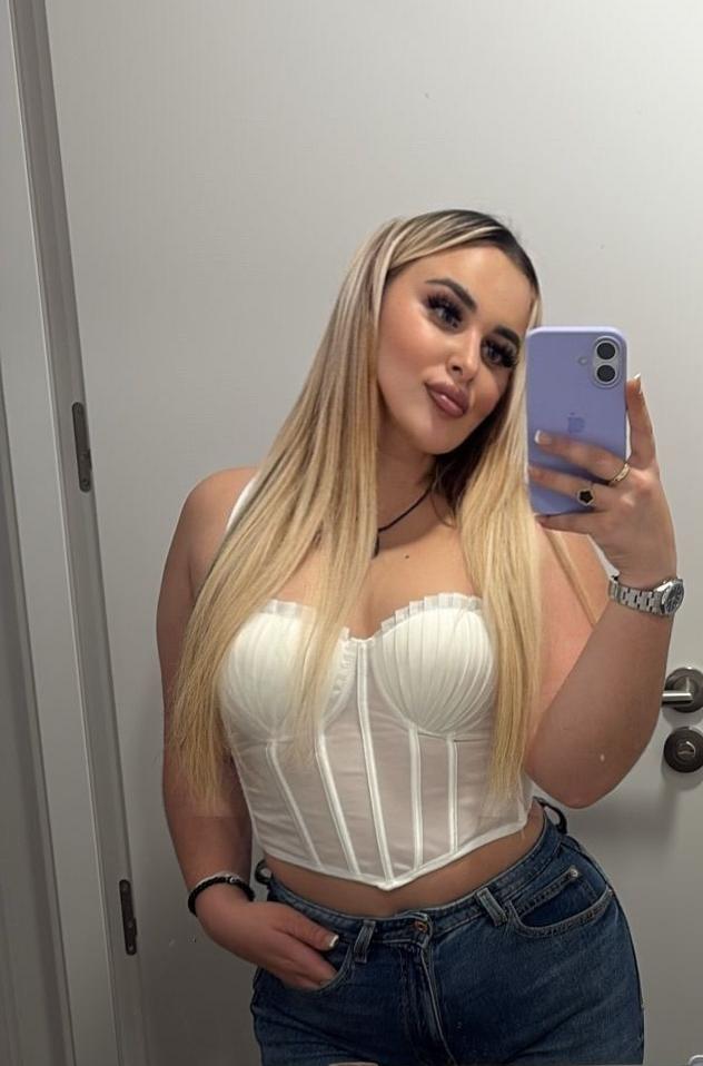 Chica busca chico en Cádiz: Chica busca chico