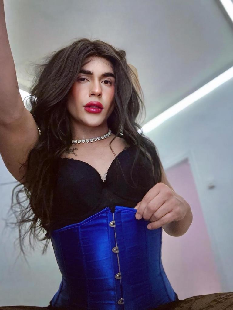 657955091: Transexual en Vizcaya