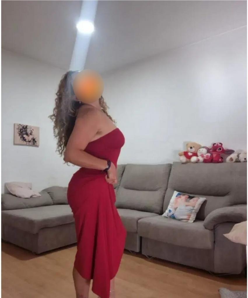 Chica busca chico en La Coruña: 