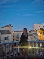 722158479: Chica busca chico en Menorca