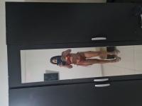 613523390: Chica busca chico en Sevilla