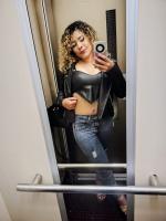 614384545: Chica busca chico en Cádiz