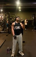 624492415: Chico busca chica en Madrid