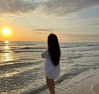 631922245: Chica busca chico en Madrid