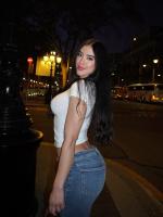 614919289: Chica busca chico en La Coruña