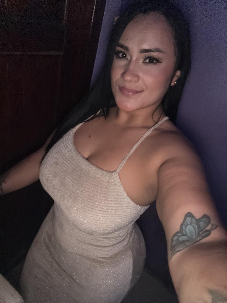 667012619: Chica busca chico en Valencia