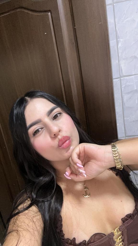 Chica busca chico en Cáceres: Chica busca chico