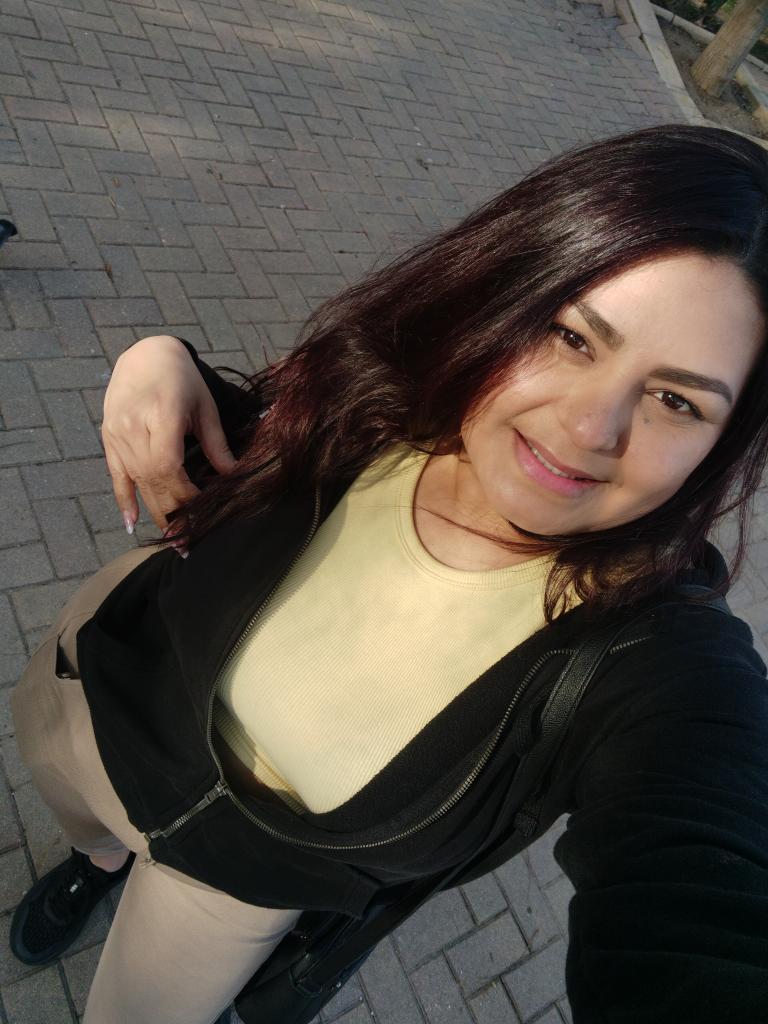 Chica busca chico en Alicante: 