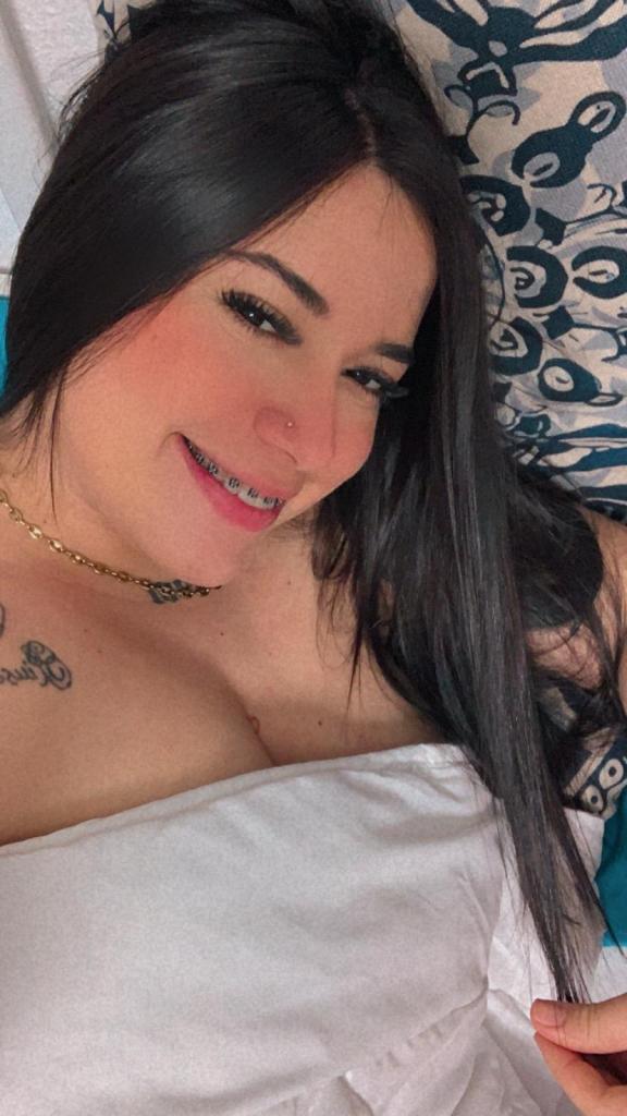 Chica busca chico en Almería: 