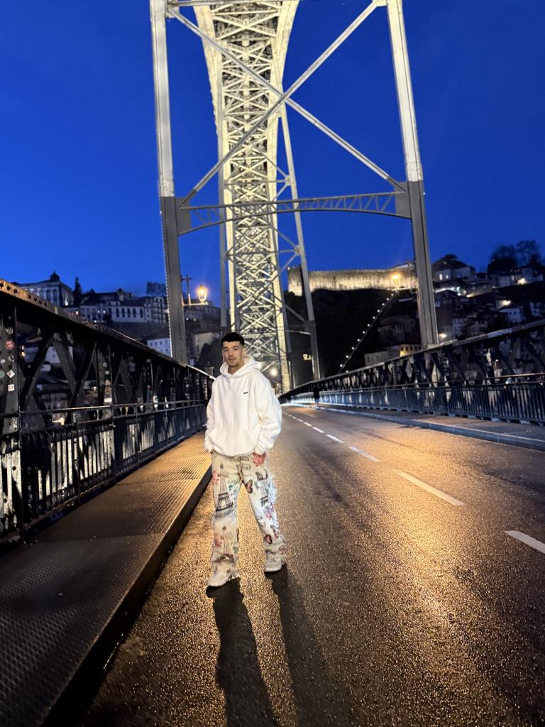 Chico busca chica en Zaragoza: 